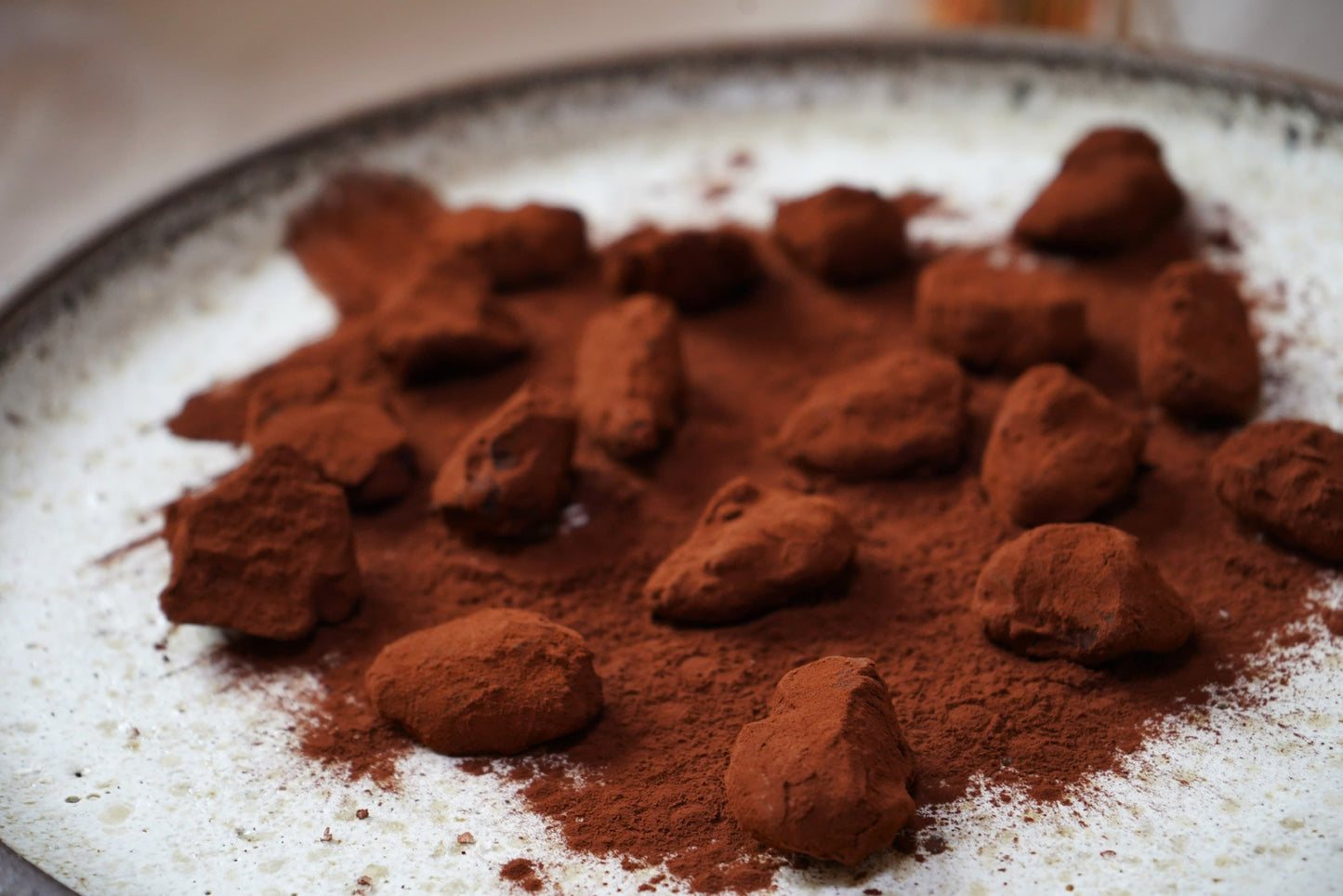 Trufas de chocolate negro 64%